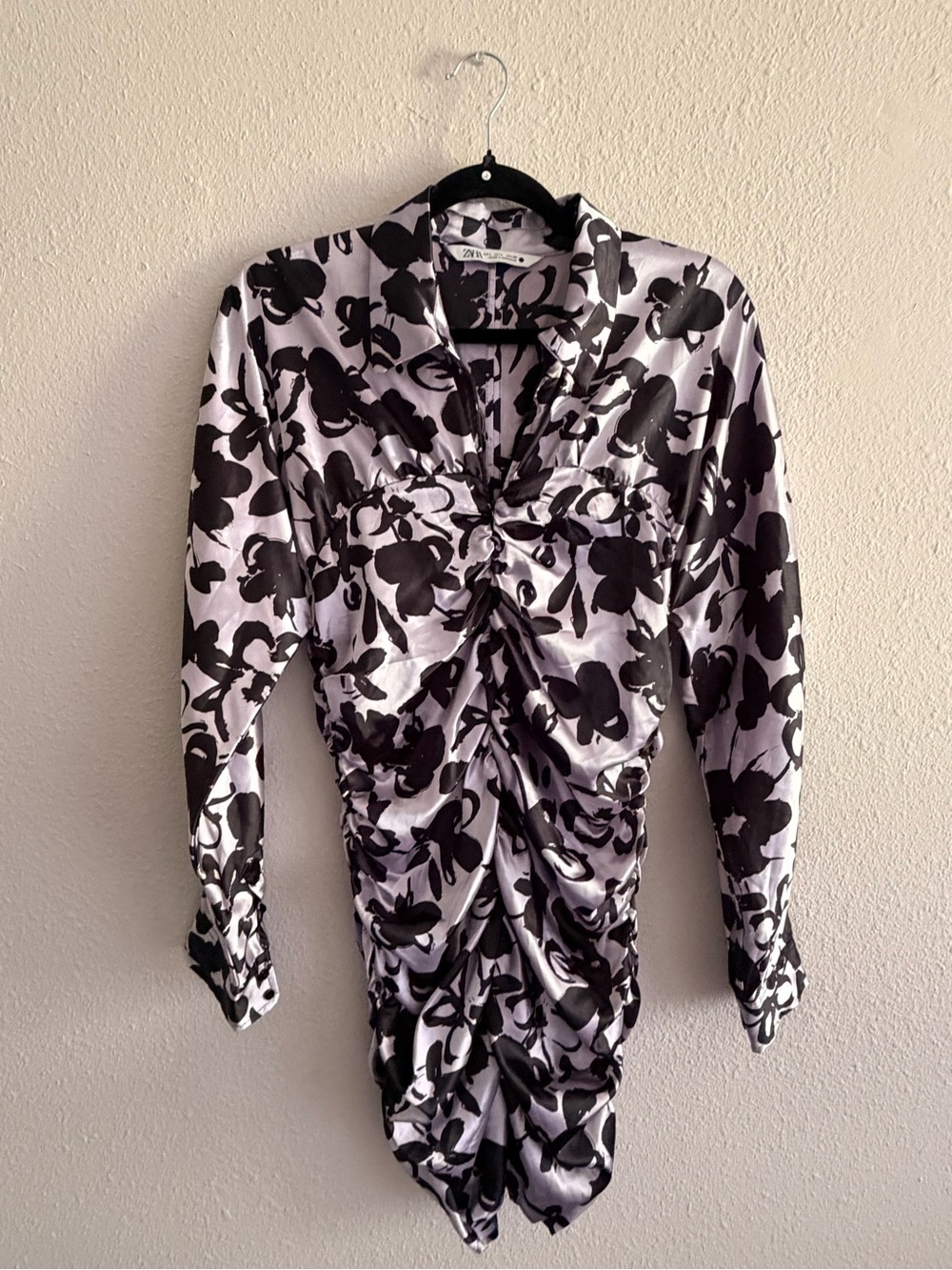 Zara Black & White Floral Ruched Mini Dress